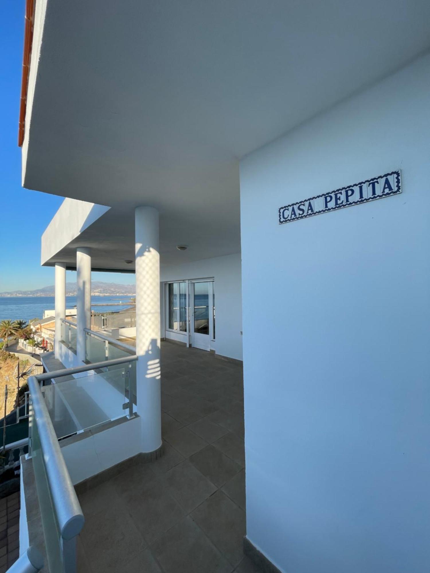 토레누에바 Casa Pepita By The Sea 빌라 외부 사진